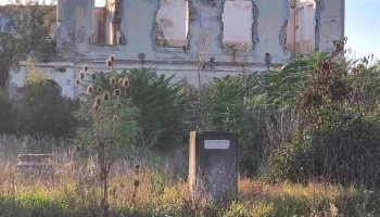 Castelul Huszár din Apalina - Reghin