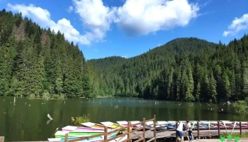 Cheile Bicazului şi Lacul Roşu - Romania