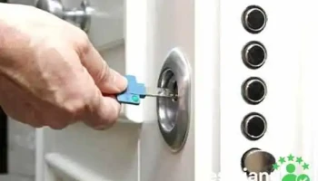 Lacatus Deblocari Reparatii Usi Timisoara Non Stop - Bon Chic Bon Genre srl - Dumbrăvița