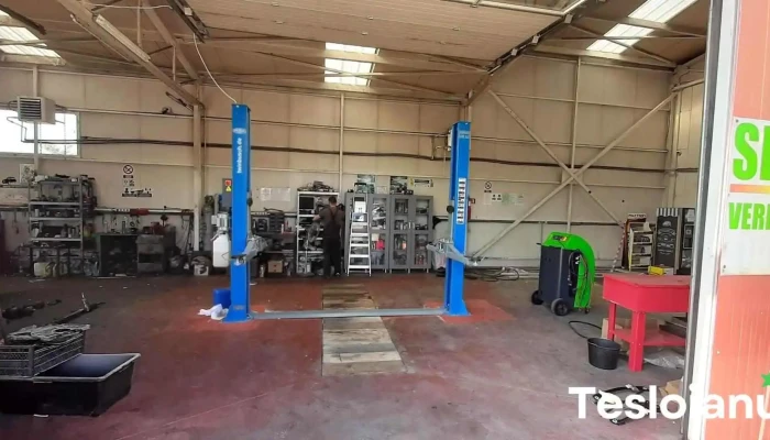 Almastef -    Service Auto Suceava Interior - Suceava