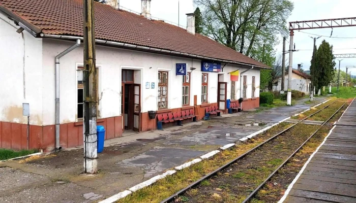 Apata Apața - - Apața