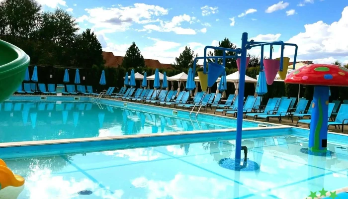 Aqua Party -  De La Proprietar - Victoria