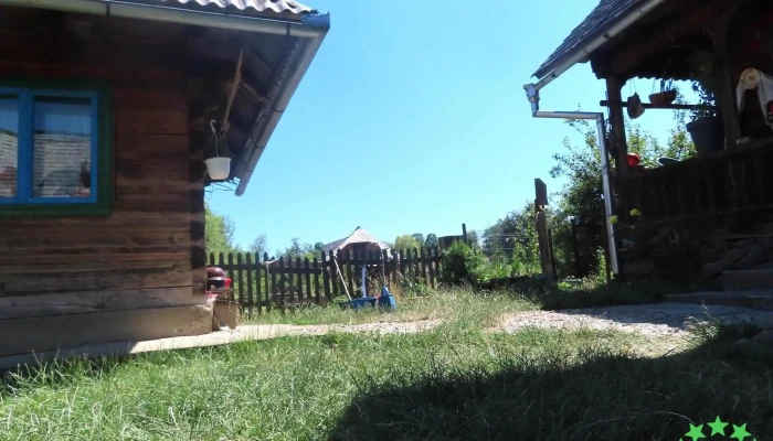 Babou Maramures Campsitepension De La Proprietar - Breb