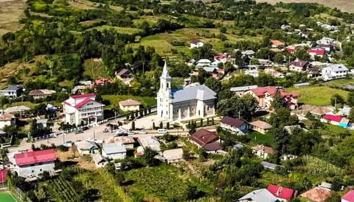 Biserica Romano -  Catolica Sf Iosif Muncitorul Aproape De Mine - Buruienești