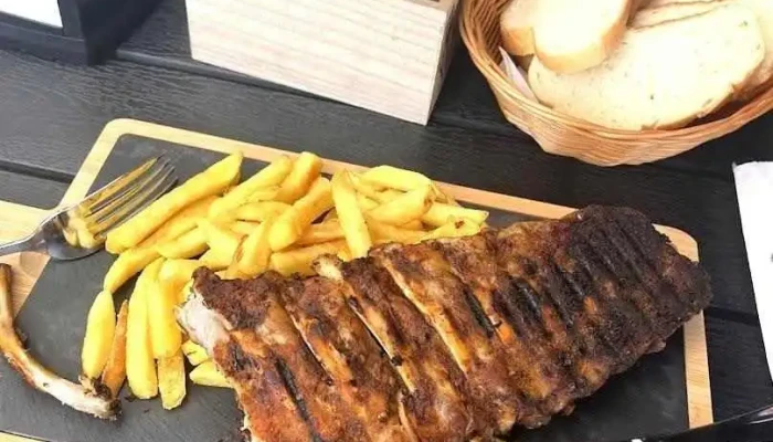 Blim Pensiune - Restaurant - Baia De Fier