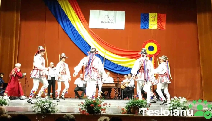 Casa De Cultura A Sindicatelor Scena - Miercurea Ciuc