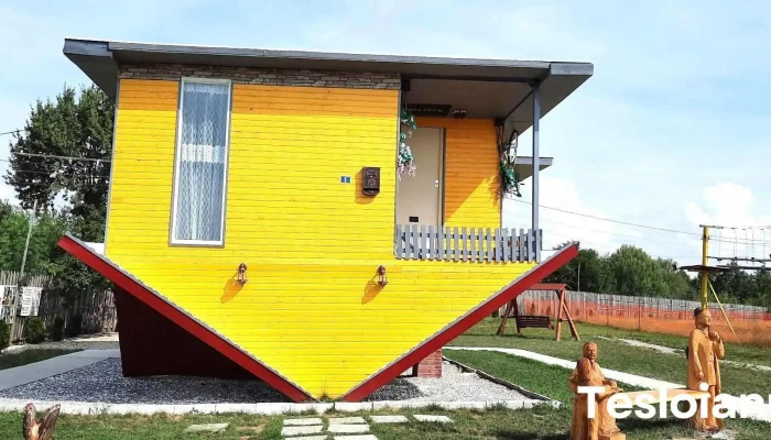 Casa Rasturnata Exterior - Bumbeşti Piţic