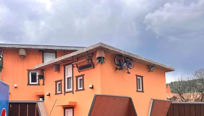 Casa Rasturnata Locație - Praid