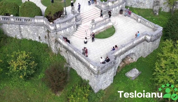 Castelul Peles Gradina - Sinaia