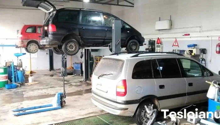 Castrol Service Lucmareli -  Instagram - Liteni