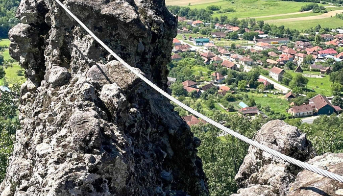 Cetatea Dezna -  Fotografii - Dezna