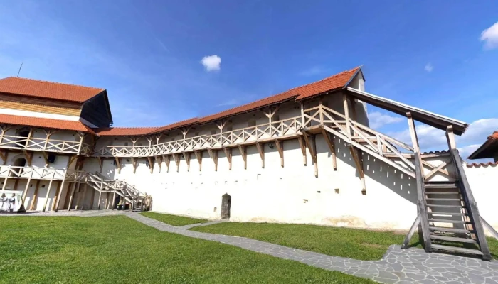 Cetatea Feldioara -  Street View Si 360deg - Feldioara