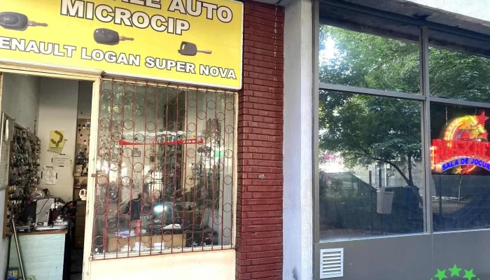 Chei Auto Deblocari Auto Exterior - București