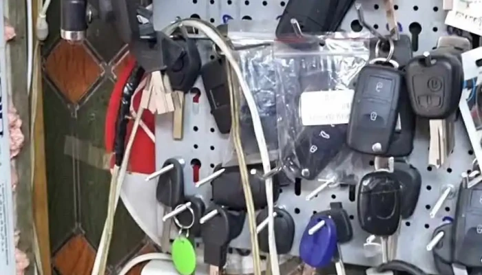 Chei Militari Gorjului Chei Chei Autoprogramat Chei Clonat Cipuri Tocilarie De La Proprietar - București