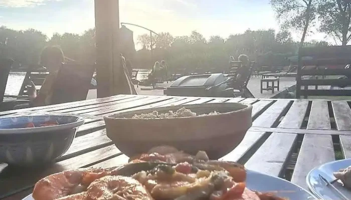 Club Lac Snagov -  Mancaruribauturi - Siliștea Snagovului
