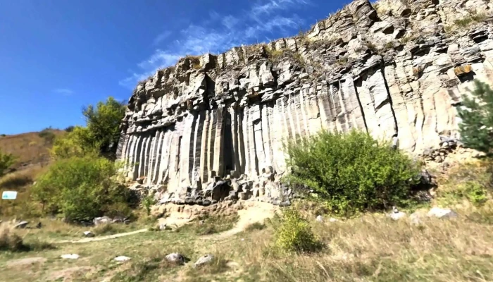 Coloanele De Bazalt De La Racos Street View Si 360deg - Racoș