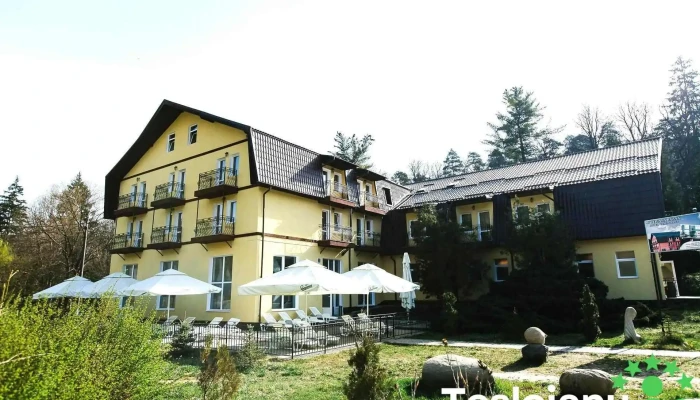 Complex Balnear Dobsi -  Cum Să Ajungi Acolo - Bazna
