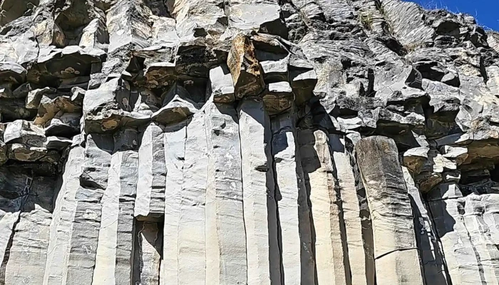 Complexul Geologic Racos Site Web - Romania