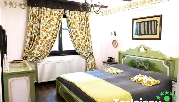 Conacu Boierului Camere - Ponoarele