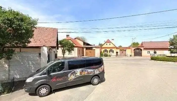 Conacul Ambient -  Street View Si 360deg - Cristian