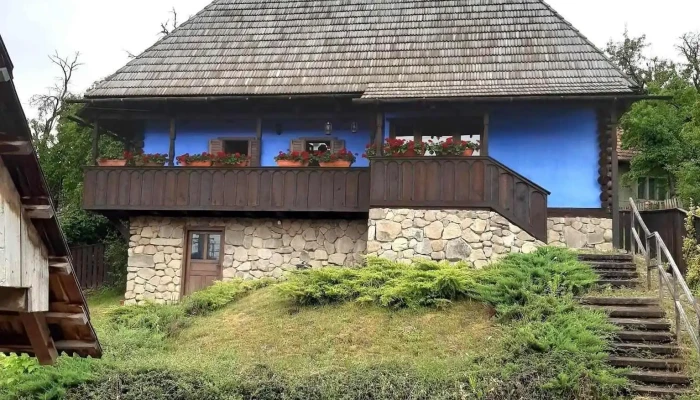 Dealu -  Comentarii - Dealu