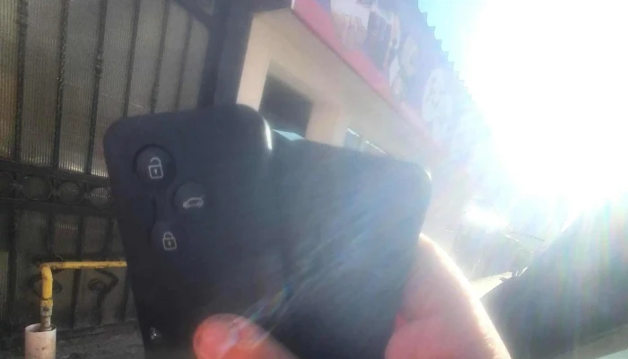 Deblocari Auto -    Copiere Chei Reparatii Contacte Si Chei Auto Prețuri - Brașov