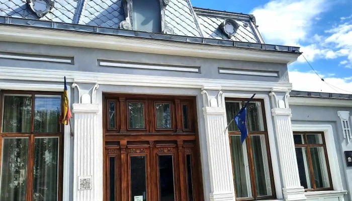 Galeria Oamenilor De Seama Din Falticeni Recenzii - Fălticeni