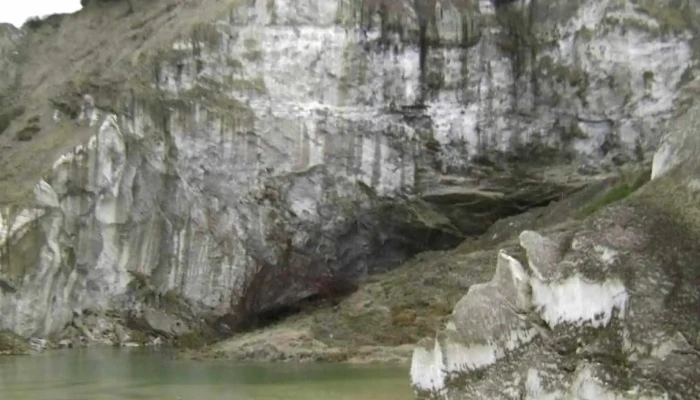 Grota Miresei -  Deschis Acum - Slănic