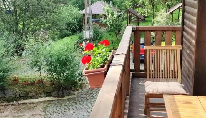 Hanul Bratcutei Exterior - Bratca