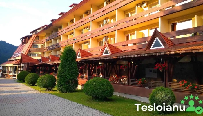 Hotel Ciucas Cu Centru Spa Si Baza De Tratament Deschis Acum - Băile Tușnad