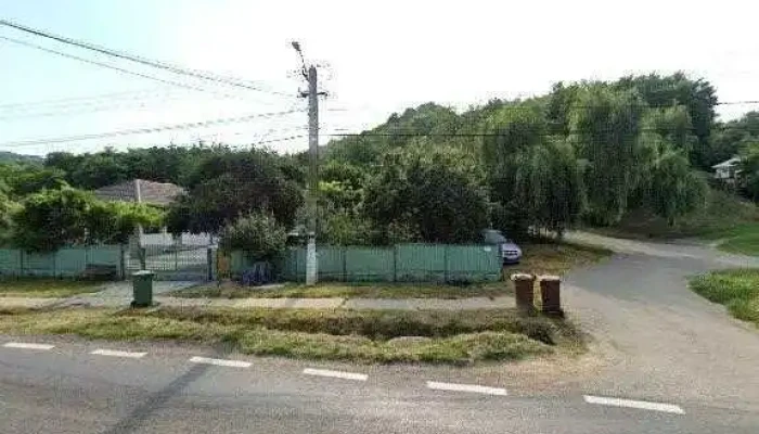 Izvorul Lui Burebista -  Street View Si 360deg - Coada Malului
