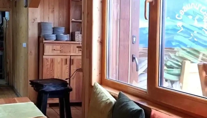 La Ceaunu Crapat Atmosfera - Sinaia