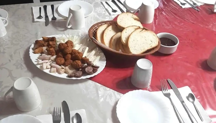 La Domnita -  Mancaruribauturi - Poienile Izei