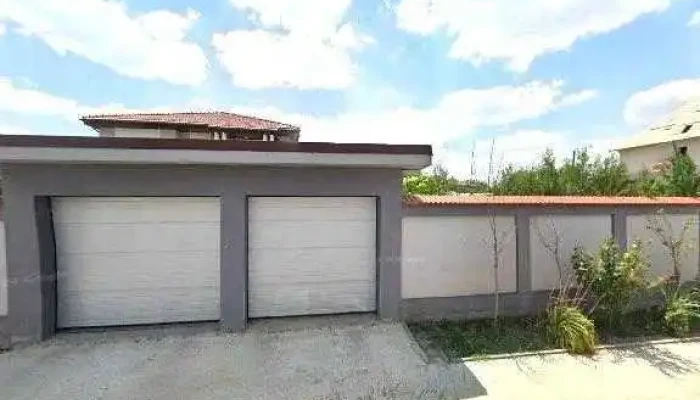 La Ratuste Street View Si 360deg - Bragadiru