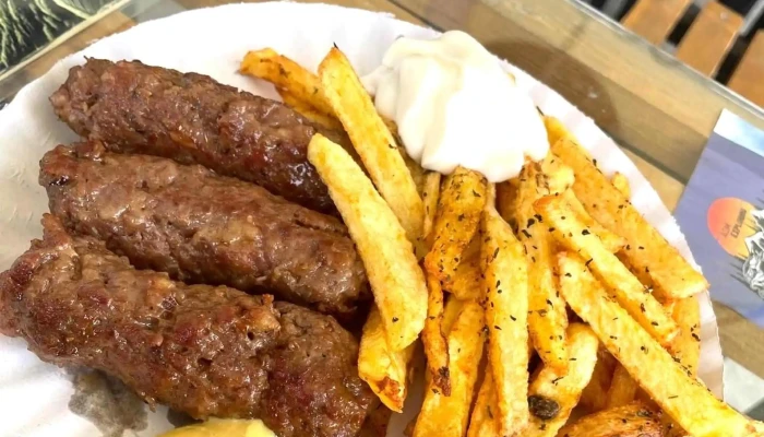 La Trasura Cu Bucate Cum Să Ajungi Acolo - Bran