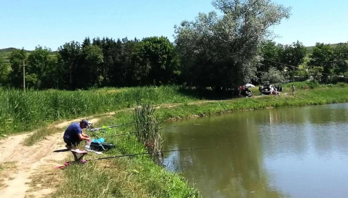 Lac Mariselu Locație - Mărişelu