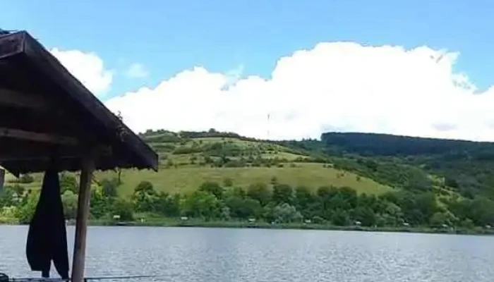 Lac Taga Videoclipuri - Romania