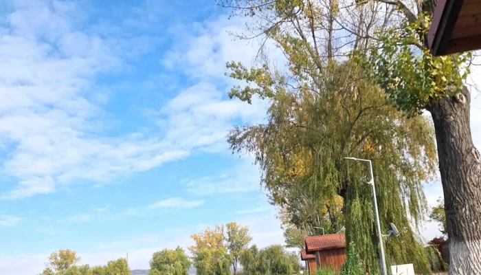 Lacul Pleasa -  Deschis Acum - Bucov