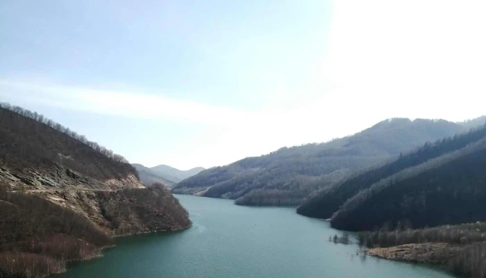 Lacul Siriu -  Comentarii - Romania