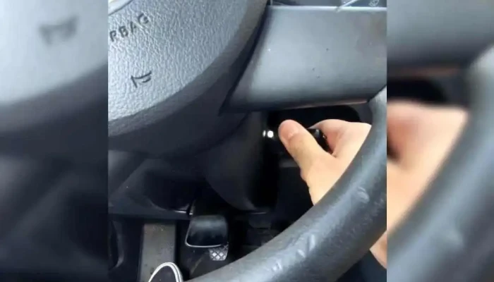 Lock -  O Copiat Chei Auto Oradea Deblocari Usi Deblocari Auto Reparatii Contacte De La Proprietar - Oradea