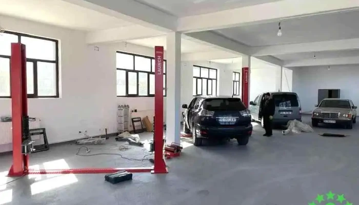 Lux Garage - Romania