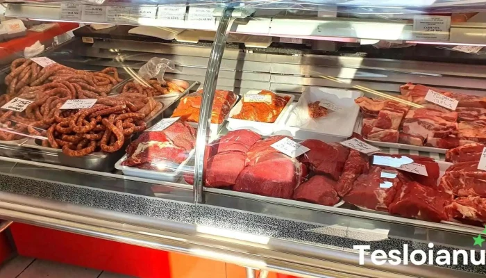 Macelarie La Taicu Si Ai Lui Interior - Bragadiru