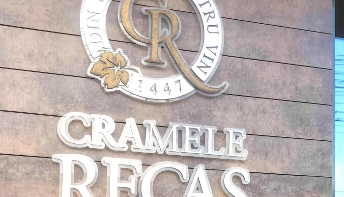 Magazin Cramele Recas Fotografii - Recaș