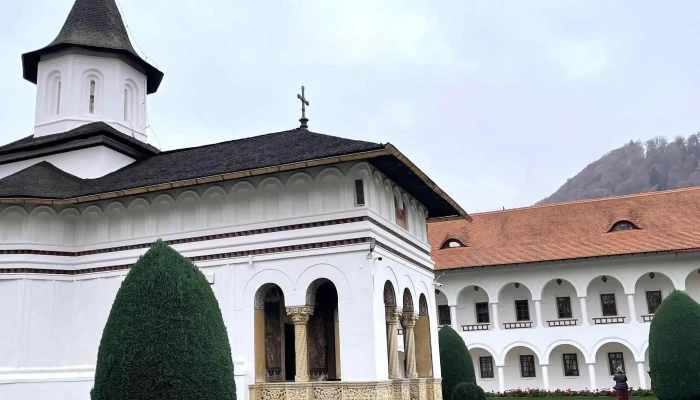 Manastirea Brancoveanu Scor - Stațiunea Climaterică Sâmbăta