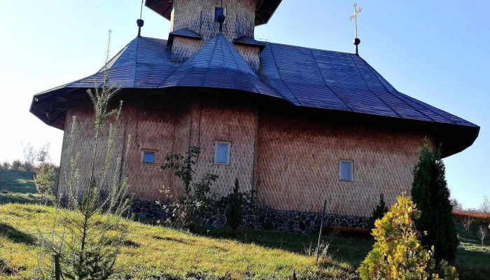 Manastirea Cergaul Mic Program - Romania