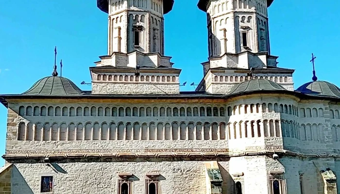 Manastirea Cetatuia Instagram - Iași
