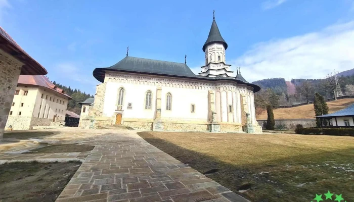 Manastirea Ortodoxa Bistrita Cele Mai Recente - Bistrița