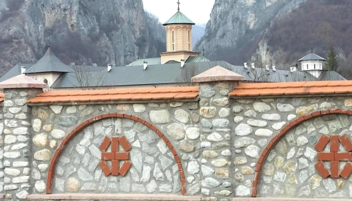 Manastirea Polovragi Polovragi - Polovragi