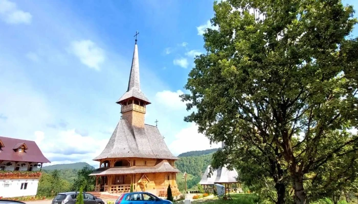 Manastirea Sfanta Cuvioasa Parascheva   Stramtura Aproape De Mine - Strâmtura