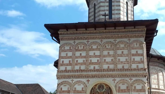 Mormantul Lui Mihai Viteazul Videoclipuri - Turda